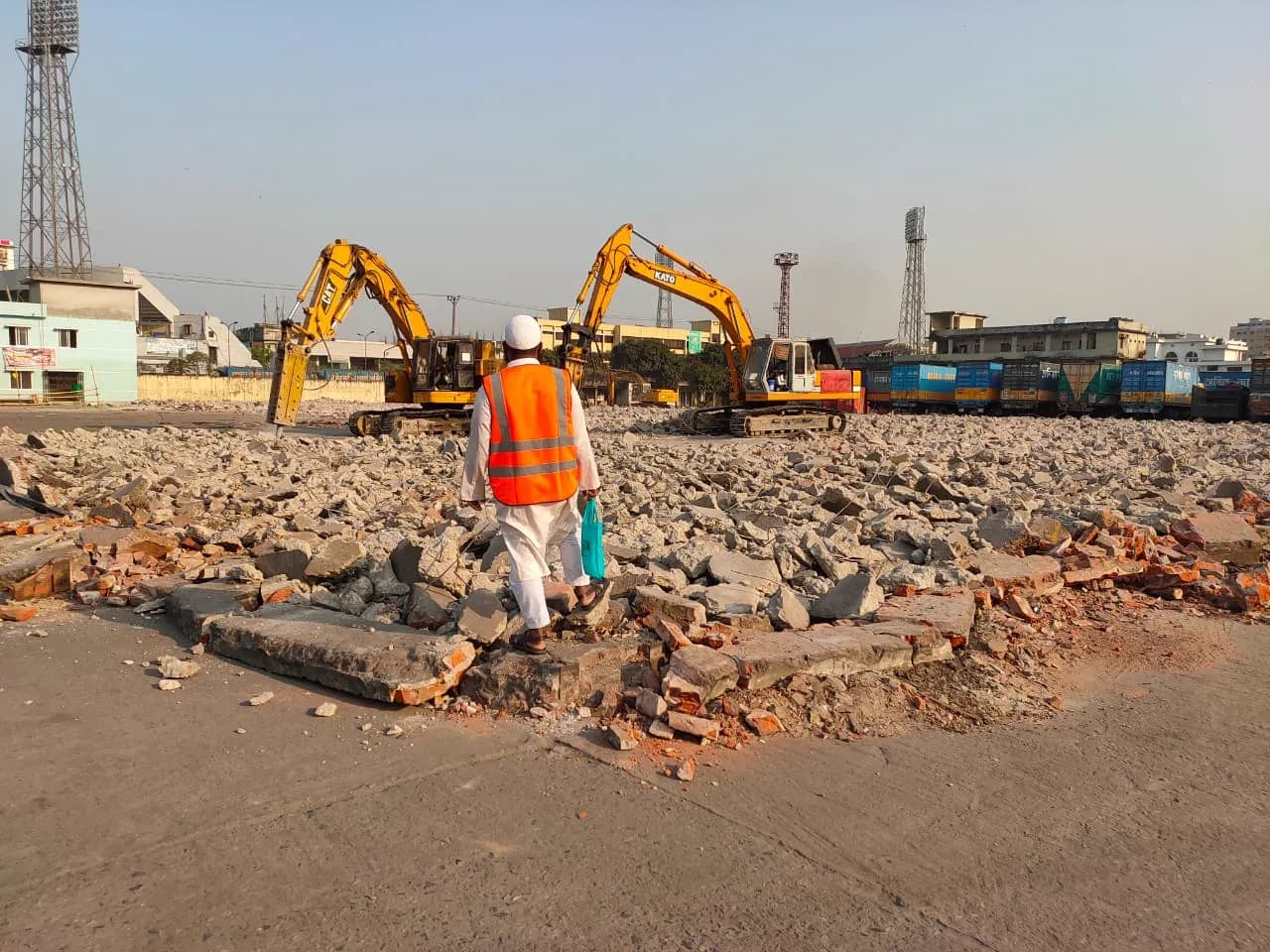 Inland Container Depot, Komolapur